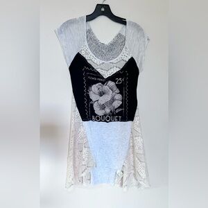 Women's Gray and Black Lace Patchwork Top